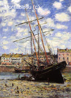 Bateau à la marée basse à Fecamp